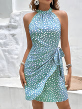 Halter Neck Zipper Floral Pleated Short Dress